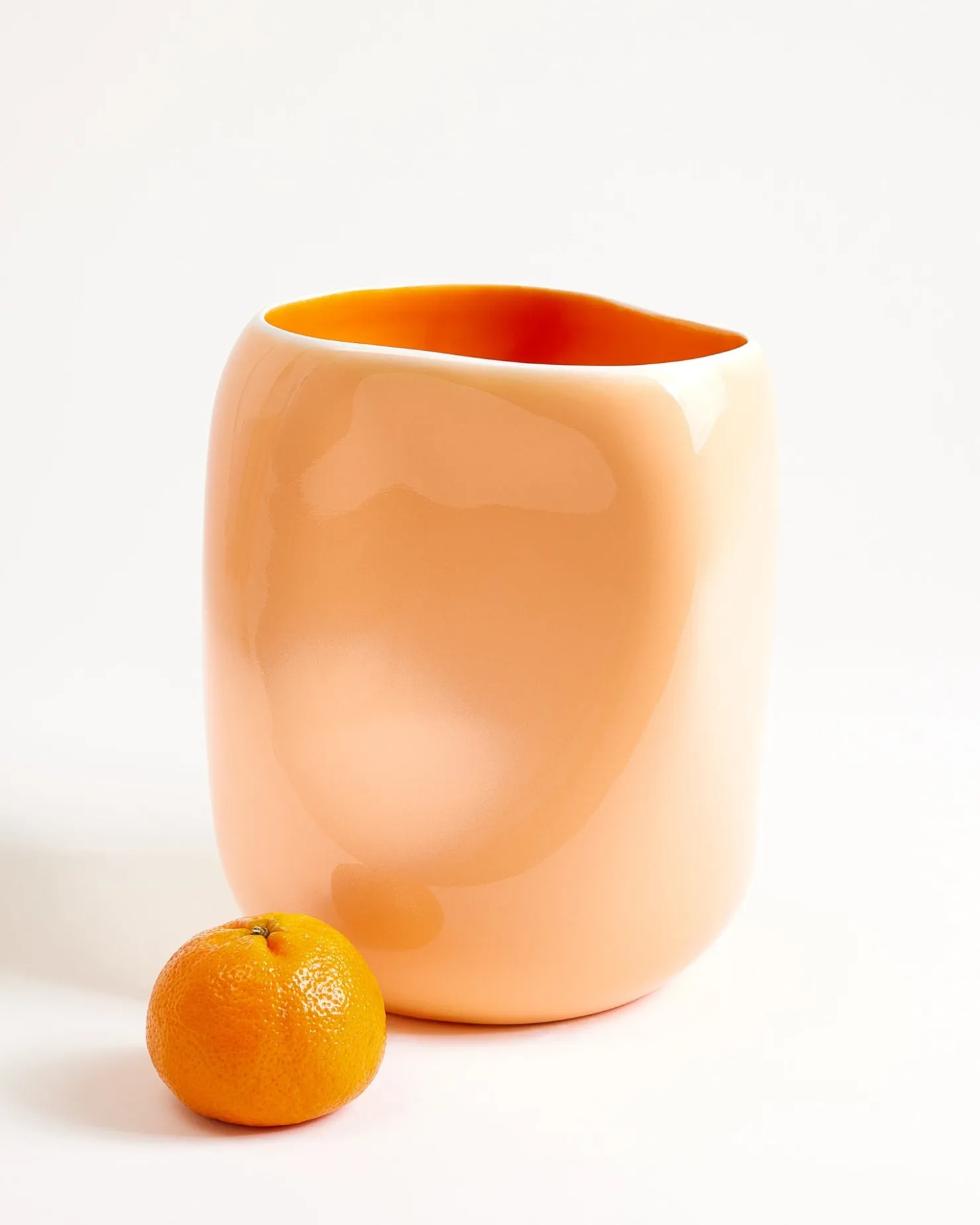 Motel a Miio João Vase L peach orange