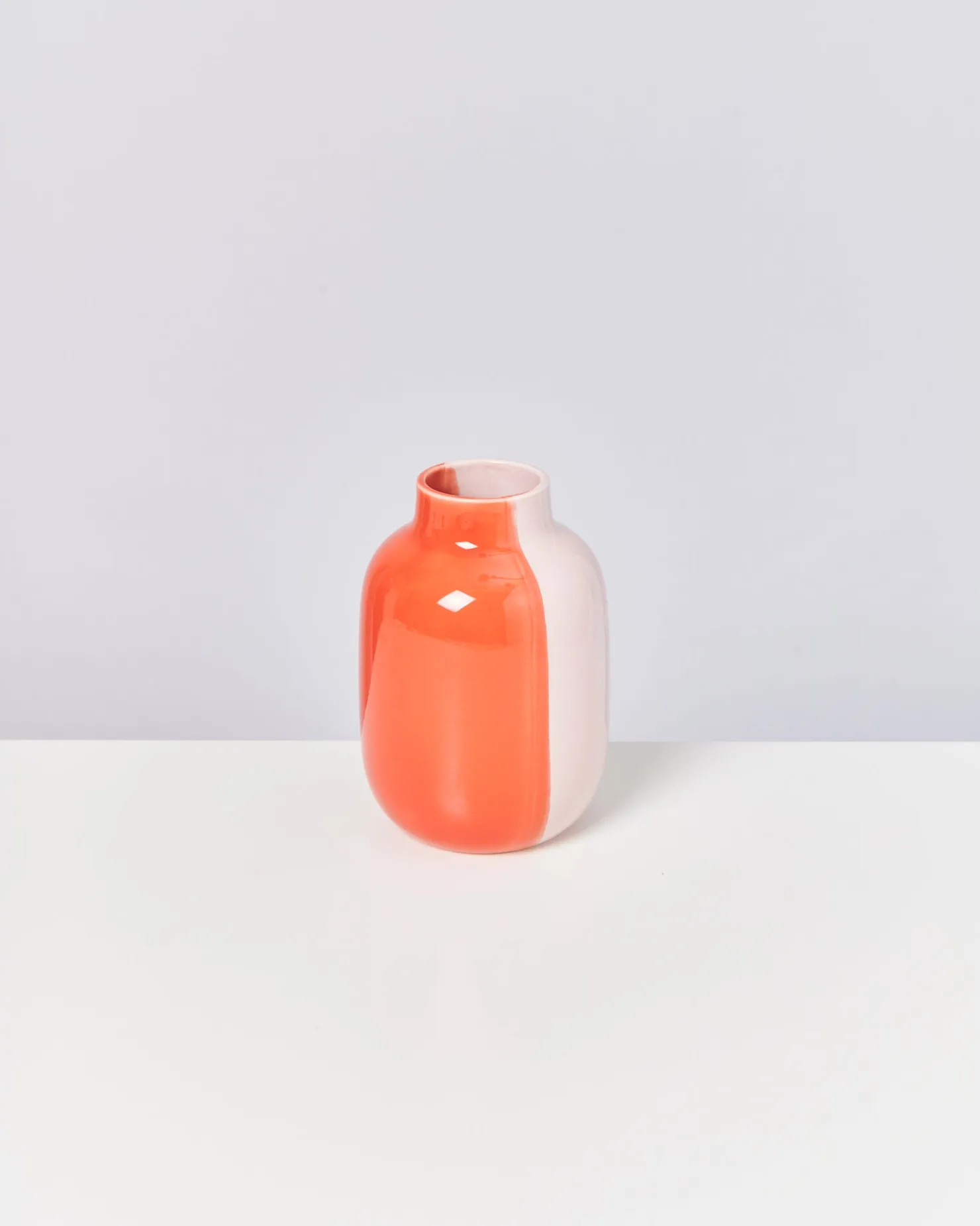 Motel a Miio Nuno Vase M half coral rosé New